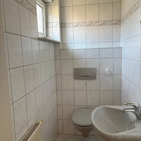 Monteurunterkunft Xxl Mit 2 Kuechen Semesterbostad Karlsruhe