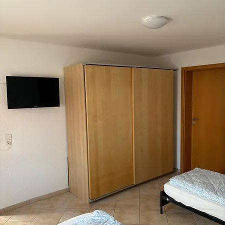 Monteurunterkunft Xxl Mit 2 Kuechen Καρλσρούη